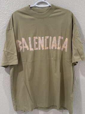 Balenciaga Men’s beige O Logo T-Shirt large oversized like XL